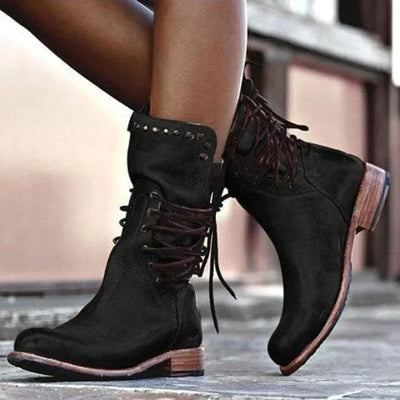 Liora - Trail Boots