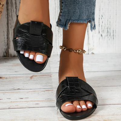 Livia Luxe Slides