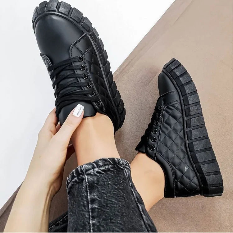 Renee - Orthopedic Sneakers